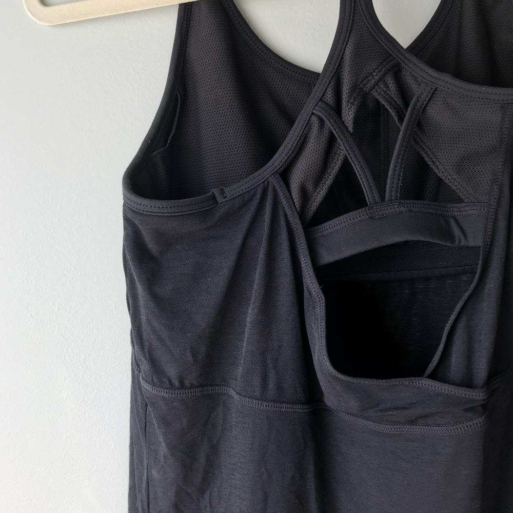 Athleta Top with Shelf Bra - Picture 2 of 8